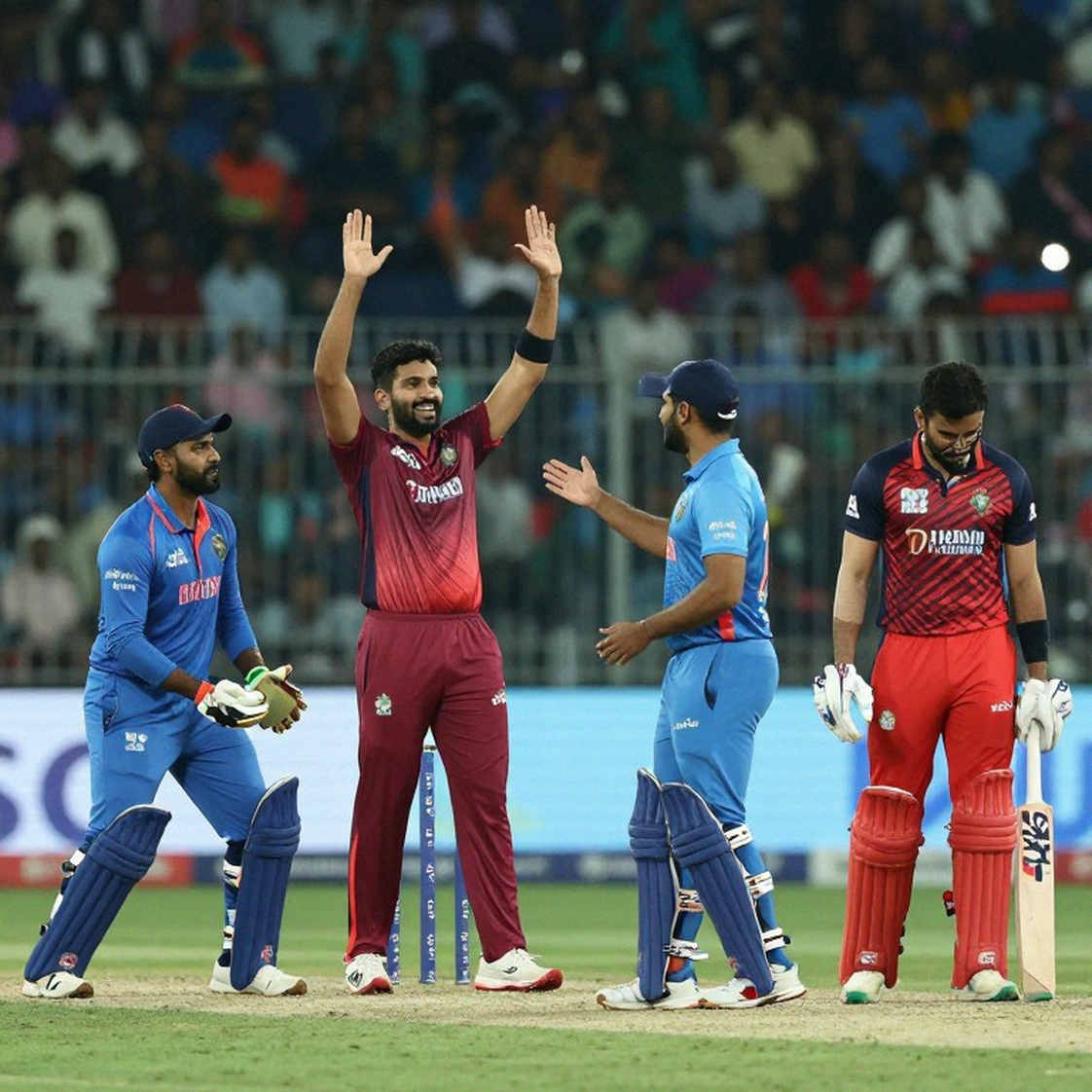 NCL Round 4, Day 3: Four Venues, Four 400-Plus Totals — The Pitch Story Buried Under the Centuries NCL Round 4, Day 3: Four Venues, Four 400-Plus Totals — The Pitch Story Buried Under the Centuries